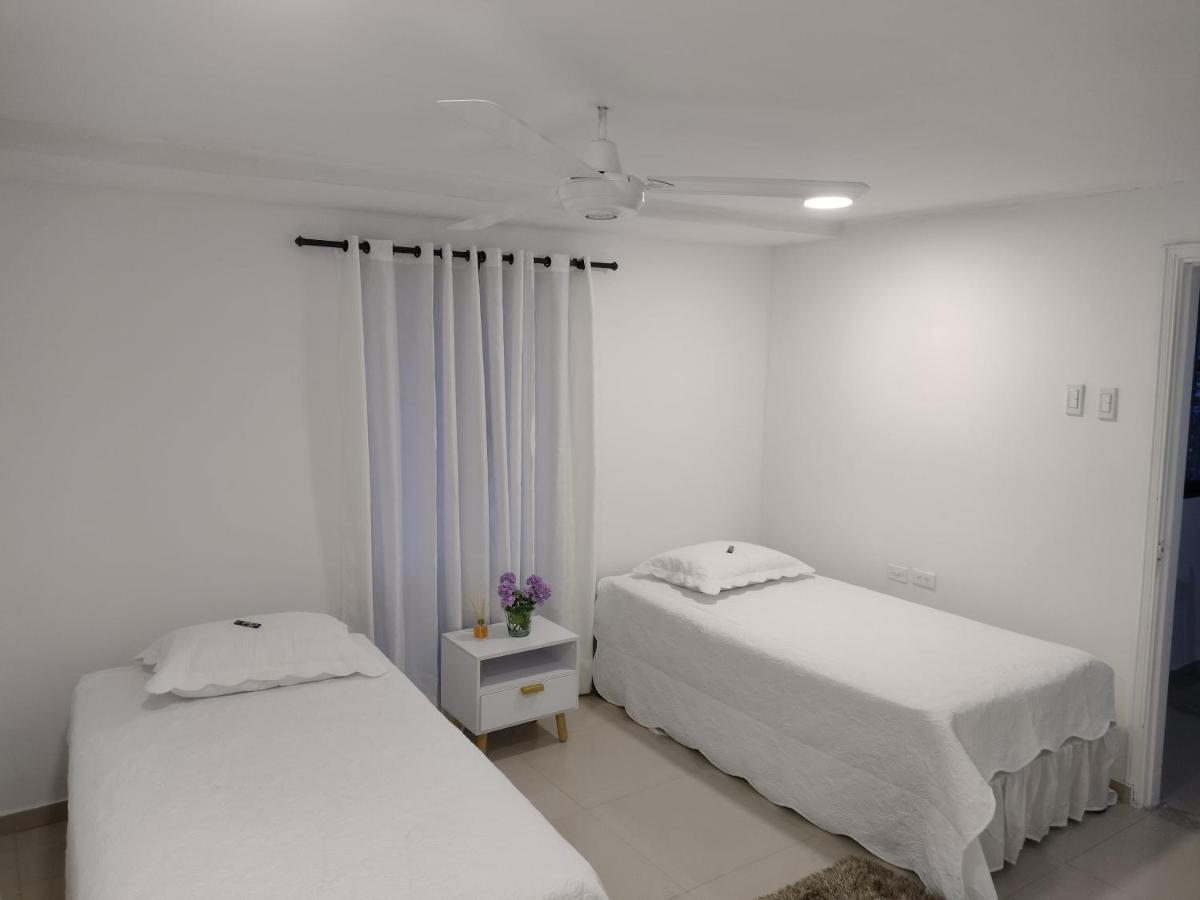 Clementina hostel Cartagena Buitenkant foto